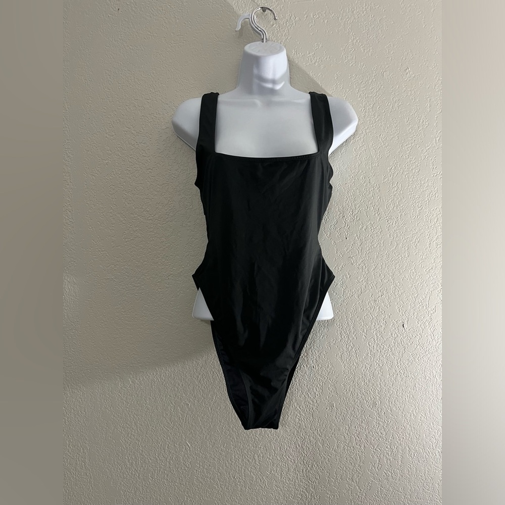 Nasty Gal-Knot going Home High-Leg Swimsuit Black size 8